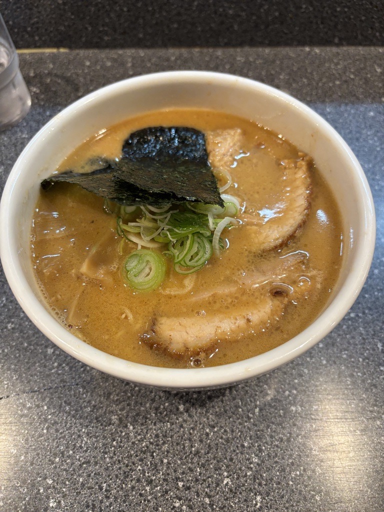婦中町のラーメン屋「楓」に行ってきました