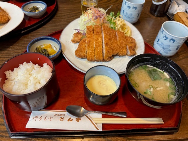 地元のとんかつ屋さん